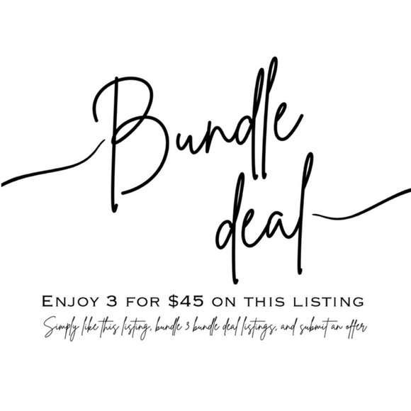 NWOT Carmine Gold Medium Huggie Earrings - Picture 6 of 6